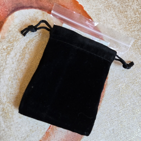 3/$25 NWT Lonna and Lily Chandelier Earrings Gold Sparkle - Picture 4 of 6